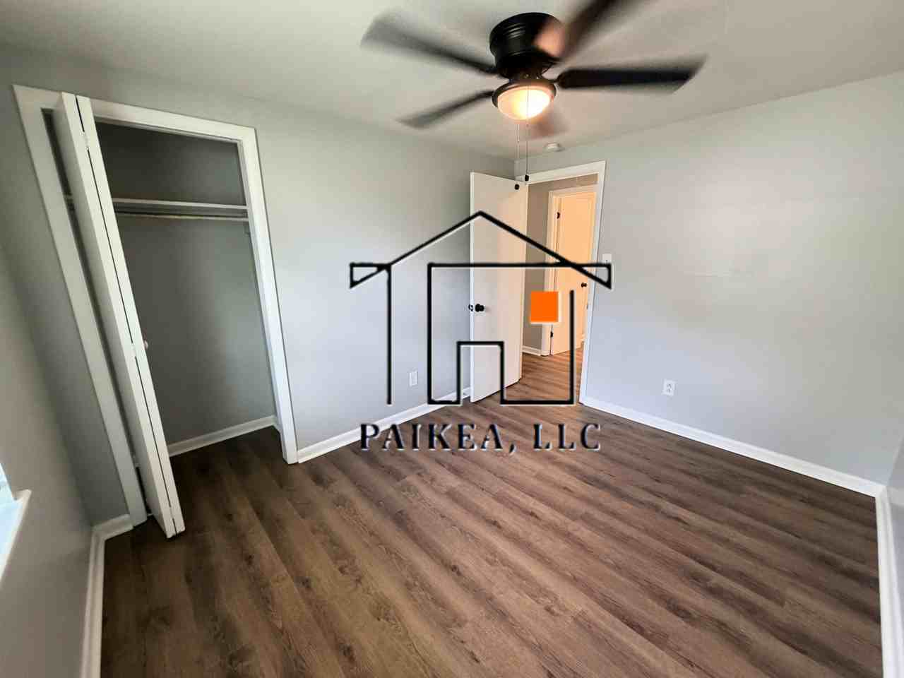 18 Helmken St - Photo 7 of 13