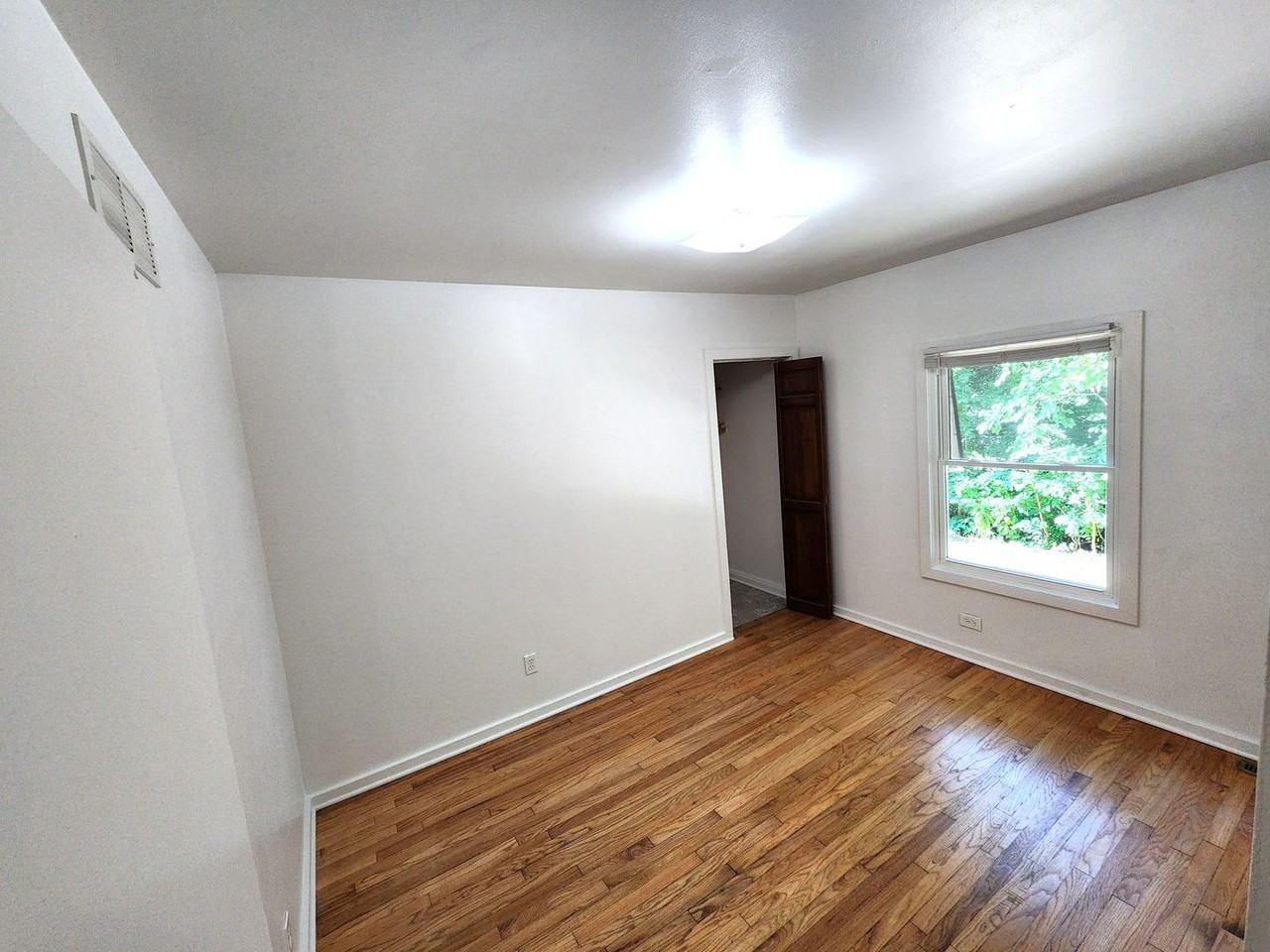 120 S Park St #1 - Photo 7 of 17