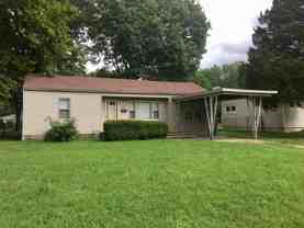 806 W Kansas St - Photo 1 of 1