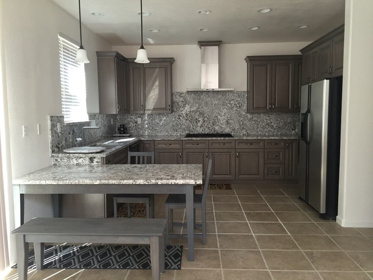 1571 Thurman Way - Photo 2 of 18