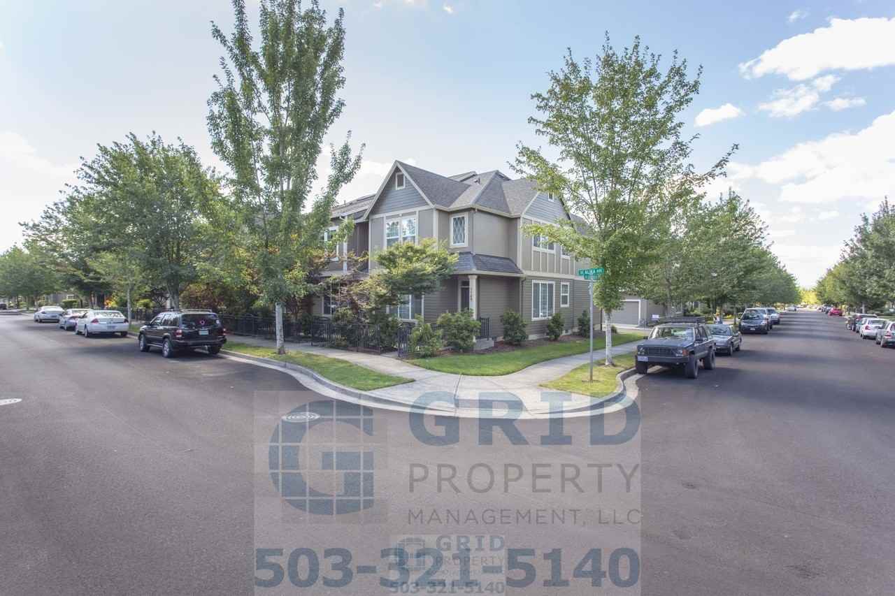 1113 Se Alika Ave - Photo 2 of 26