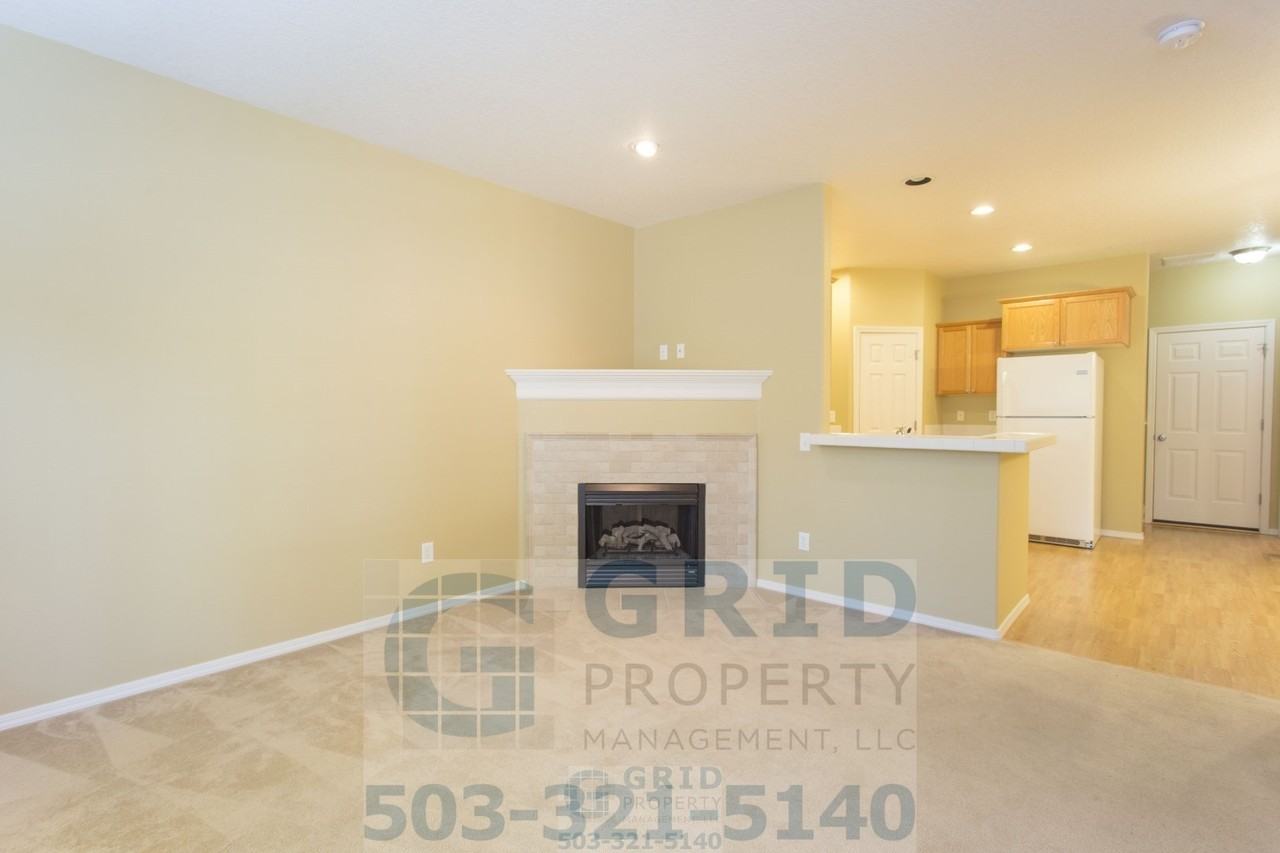1113 Se Alika Ave - Photo 5 of 26