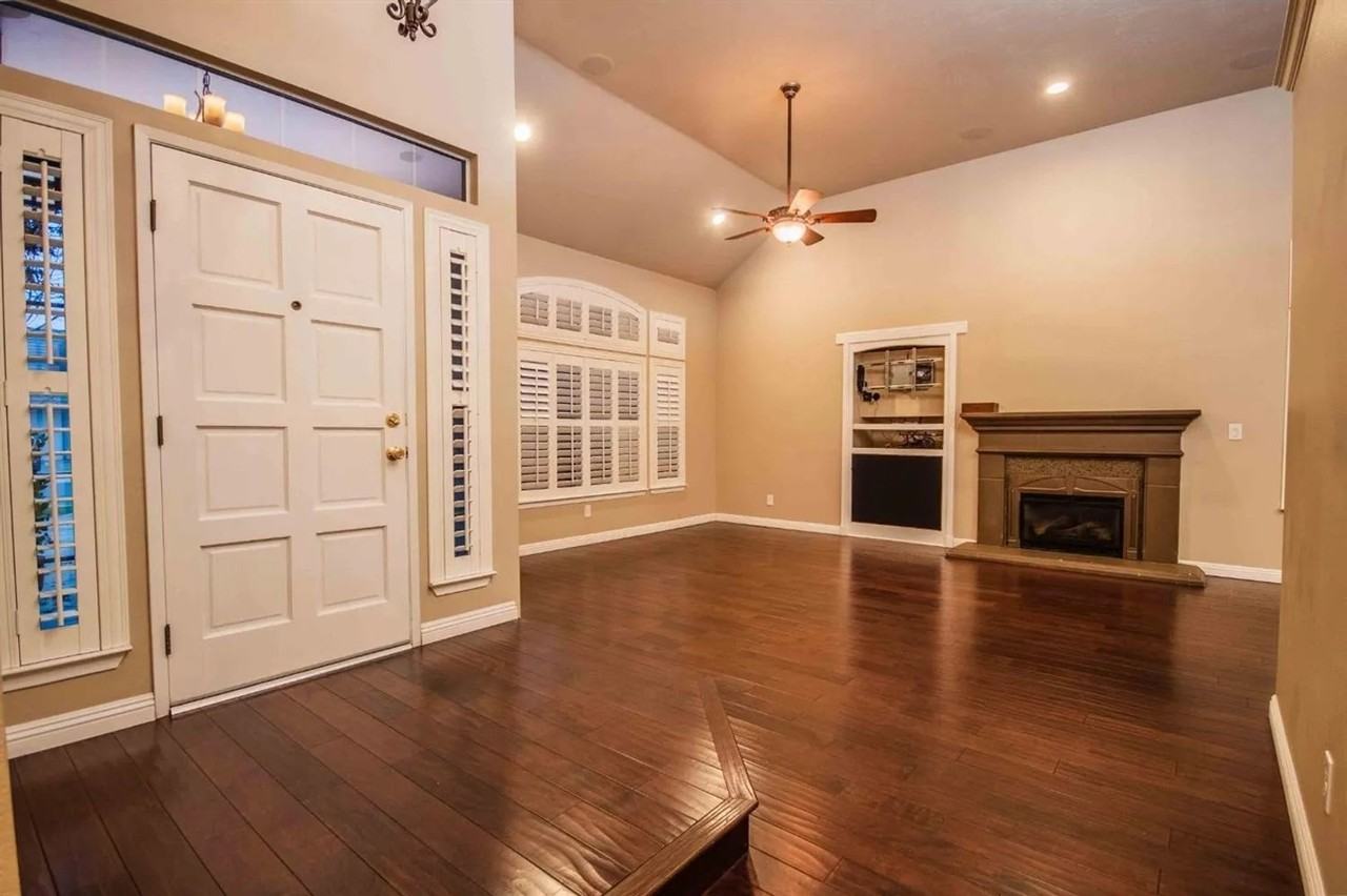 1838 E Shea Dr - Photo 3 of 39