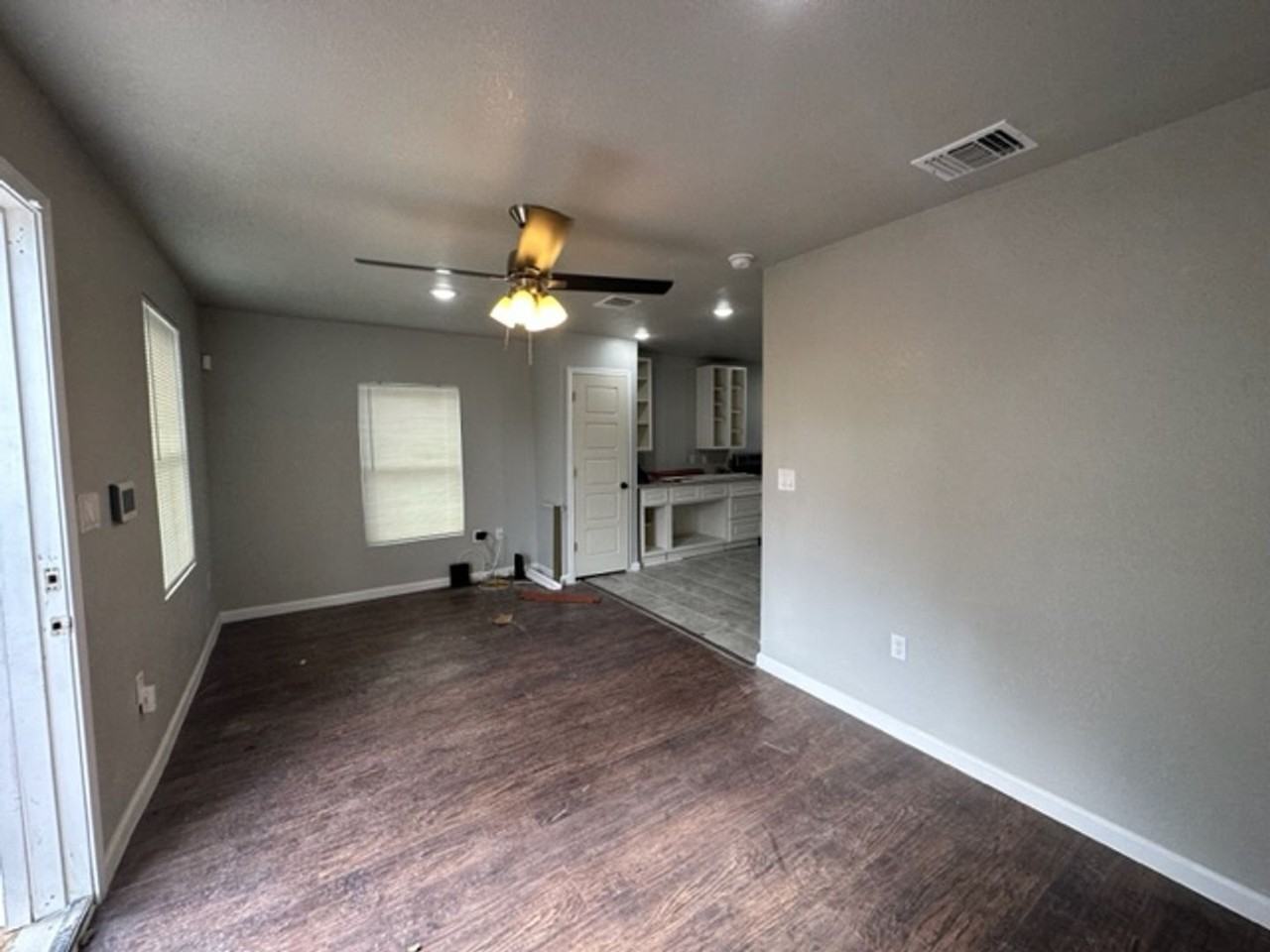 2925 Tampico St - Photo 3 of 14