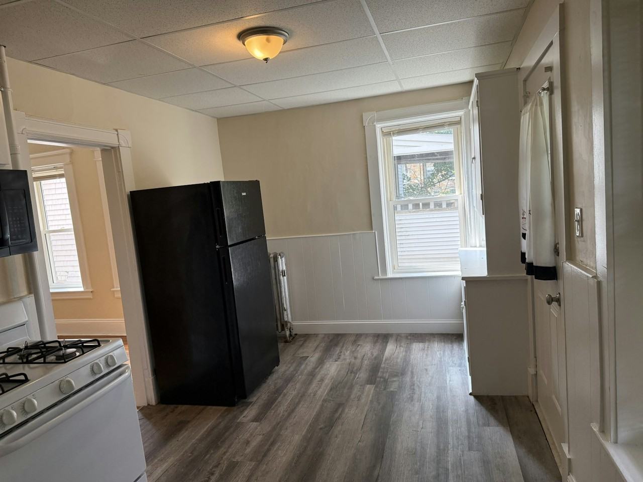 242 Fort Pleasant Avenue, Unit 2L - Photo 6 of 10