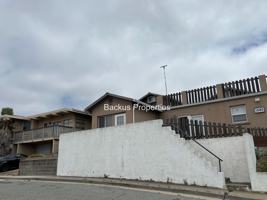 featured image of 1580 Wanda Ave #A
