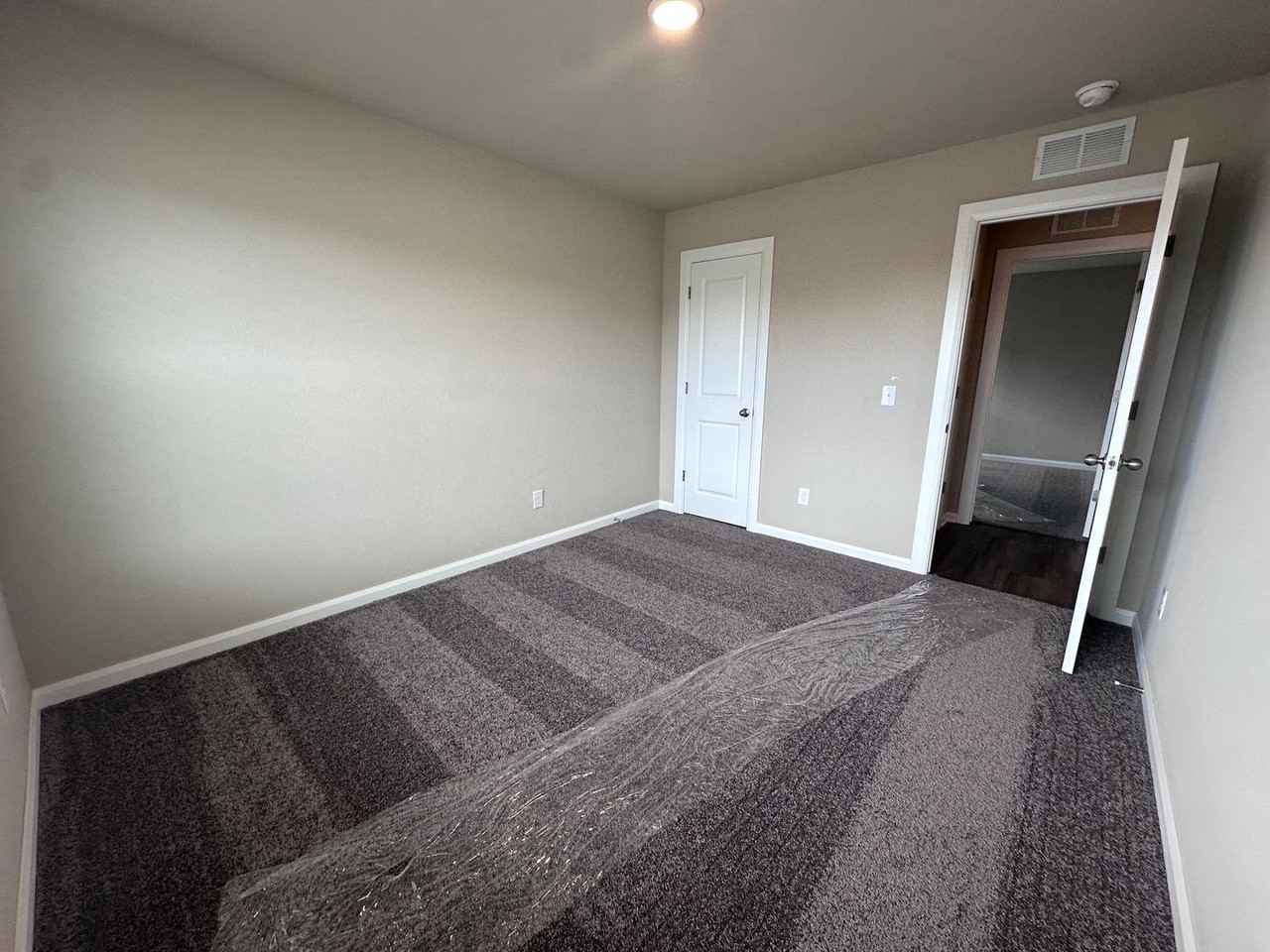 3708 Se 81st St - Photo 3 of 17