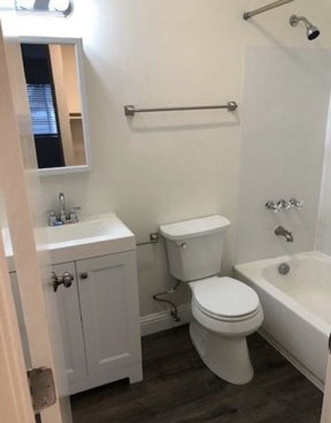 2773 Meadowview Road, Unit 2773 - Photo 4 of 10