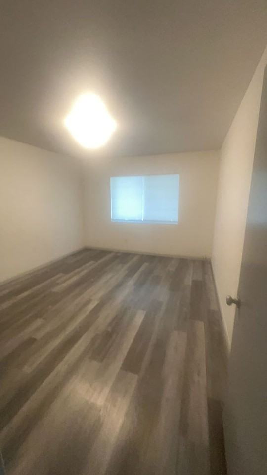 3150 College Ave #C - Photo 4 of 13