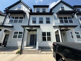 featured image of 4821 Gossamer Ln #102
