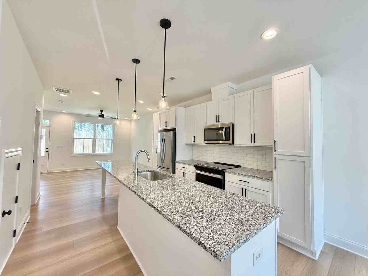 4821 Gossamer Ln #102 - Photo 5 of 25