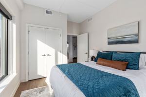 featured image of 1359 Plainfield Ave Ne