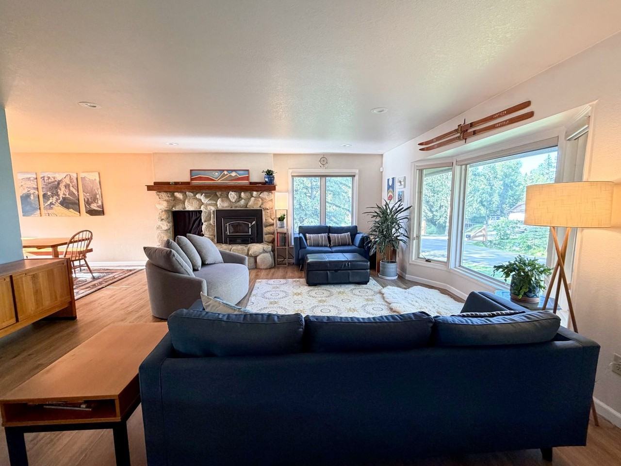 6841 Crooked Tree Dr - Photo 4 of 40