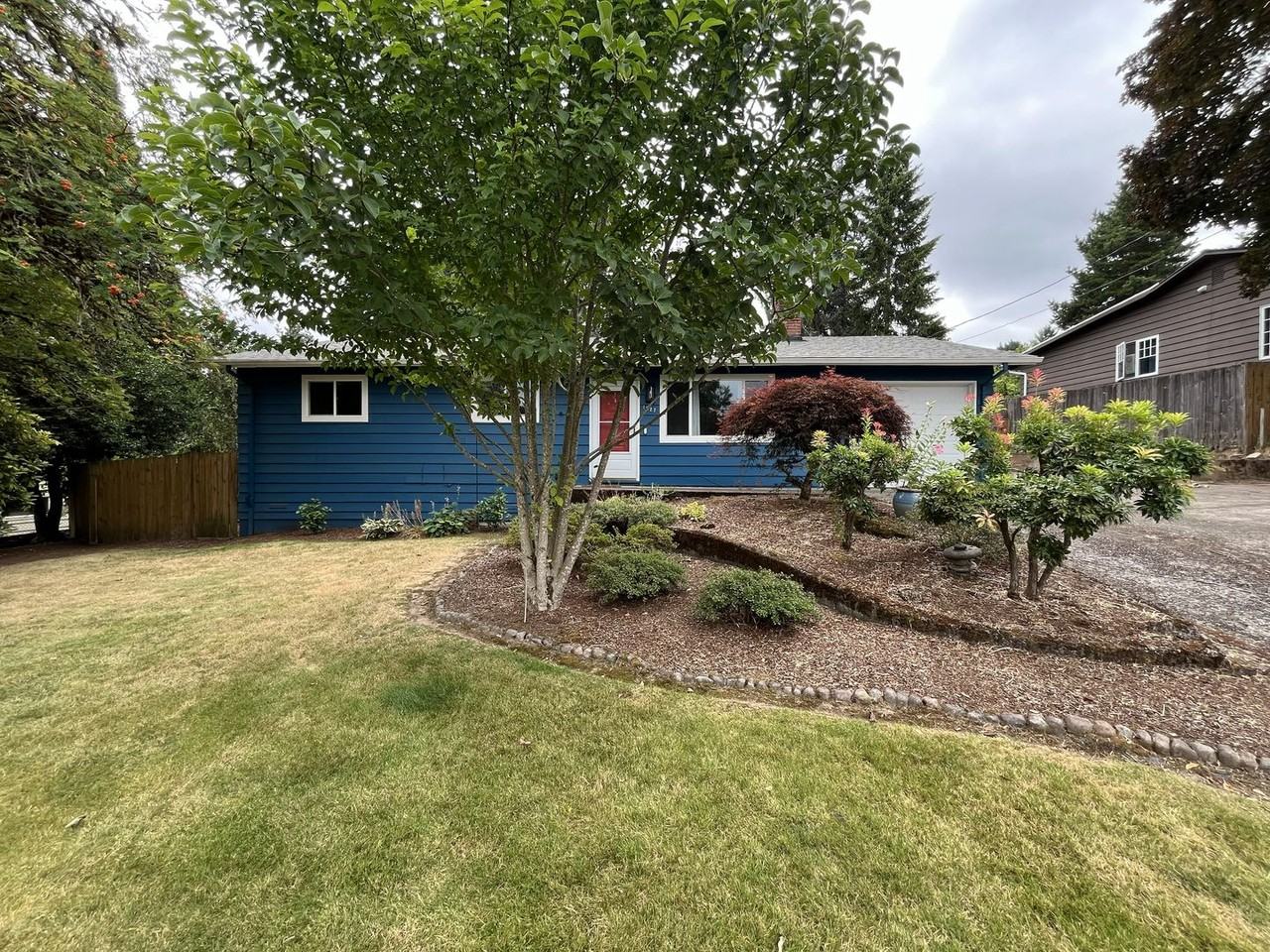 1627 Dodge Way - Photo 2 of 45