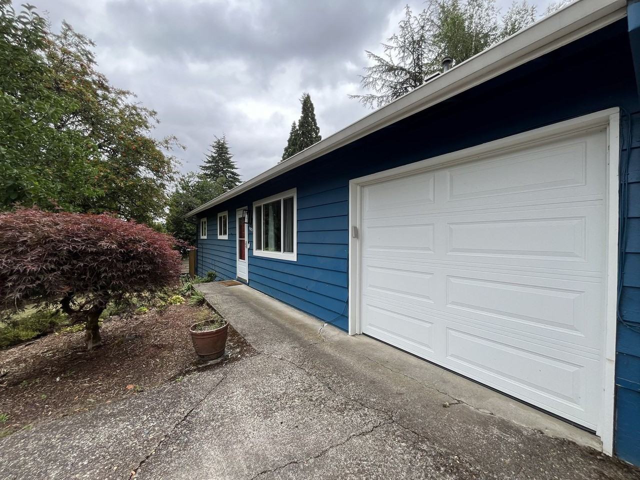 1627 Dodge Way - Photo 6 of 45