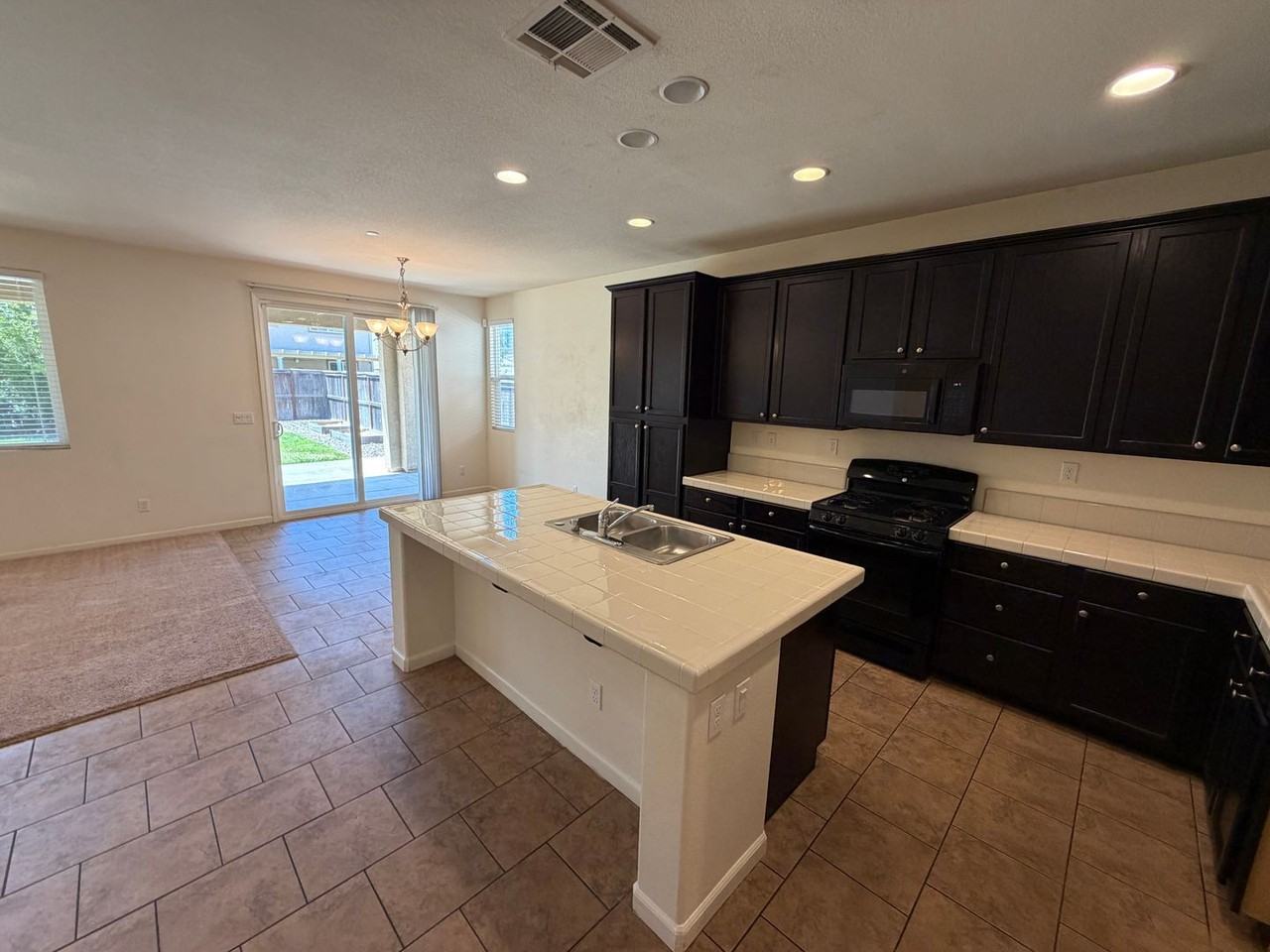 10413 Siltstone Way - Photo 5 of 34
