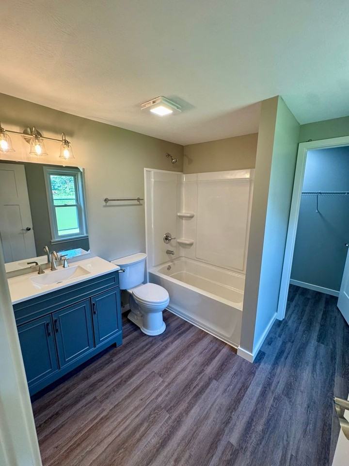 9219 N 100 W - Photo 7 of 21