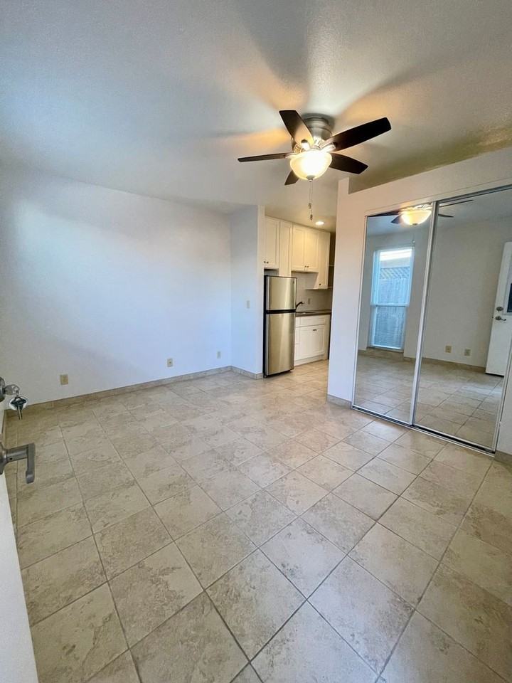 2167 Pierpont Blvd - Photo 7 of 13