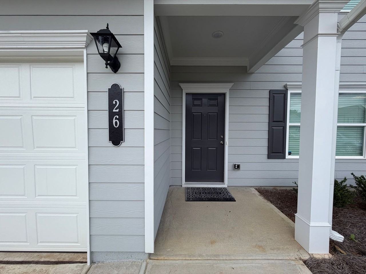 26 Busby Dr Se - Photo 2 of 38