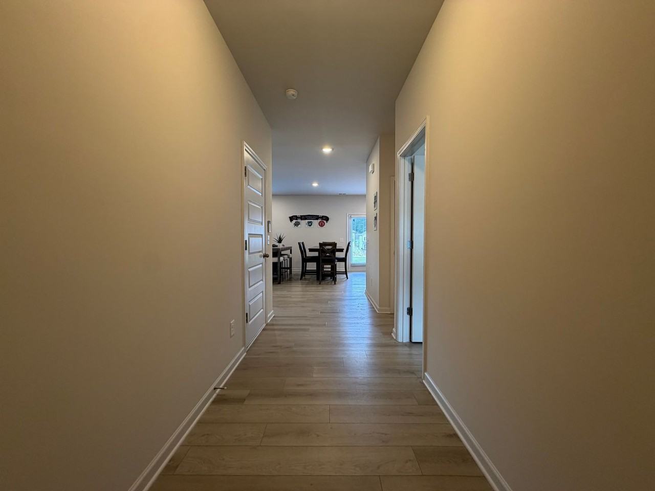 26 Busby Dr Se - Photo 3 of 38