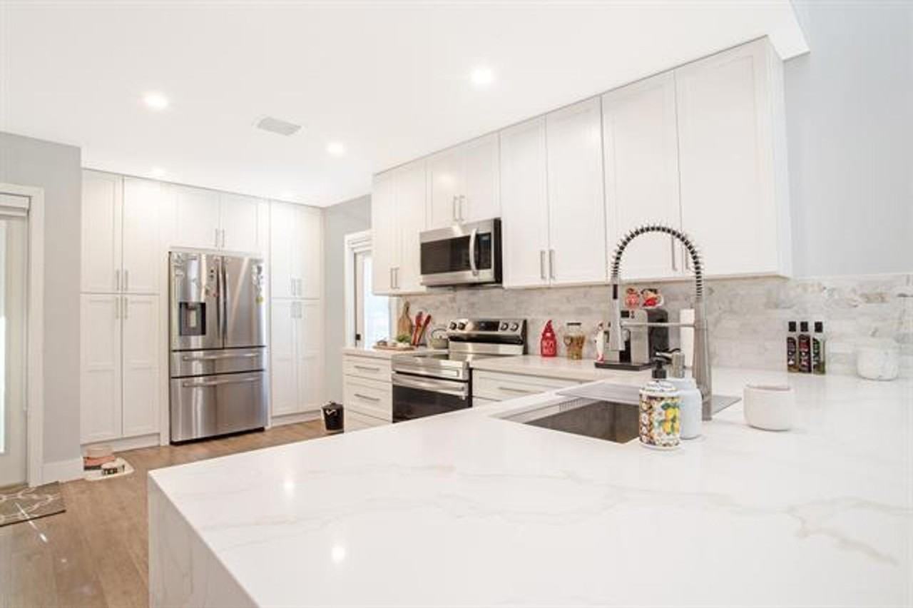 10048 Sw 16th St #10048 - Photo 2 of 50