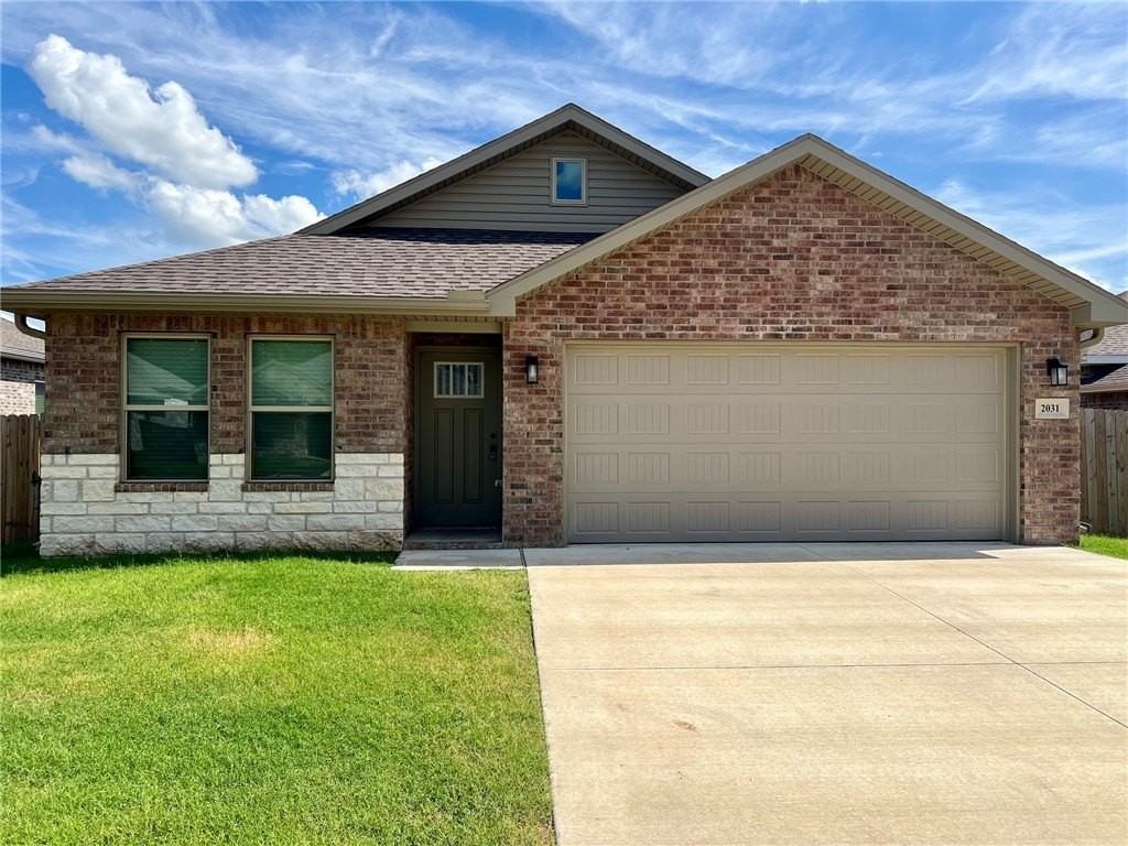 2031 Bluebonnet Ln