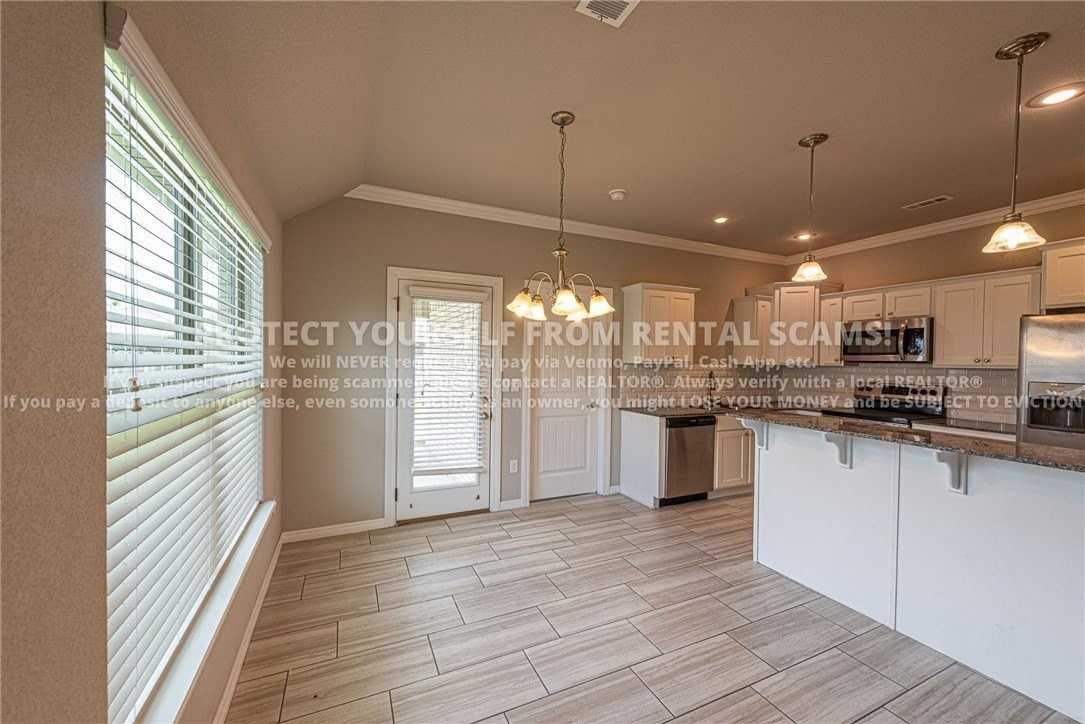 4564 W Wales Dr - Photo 5 of 16
