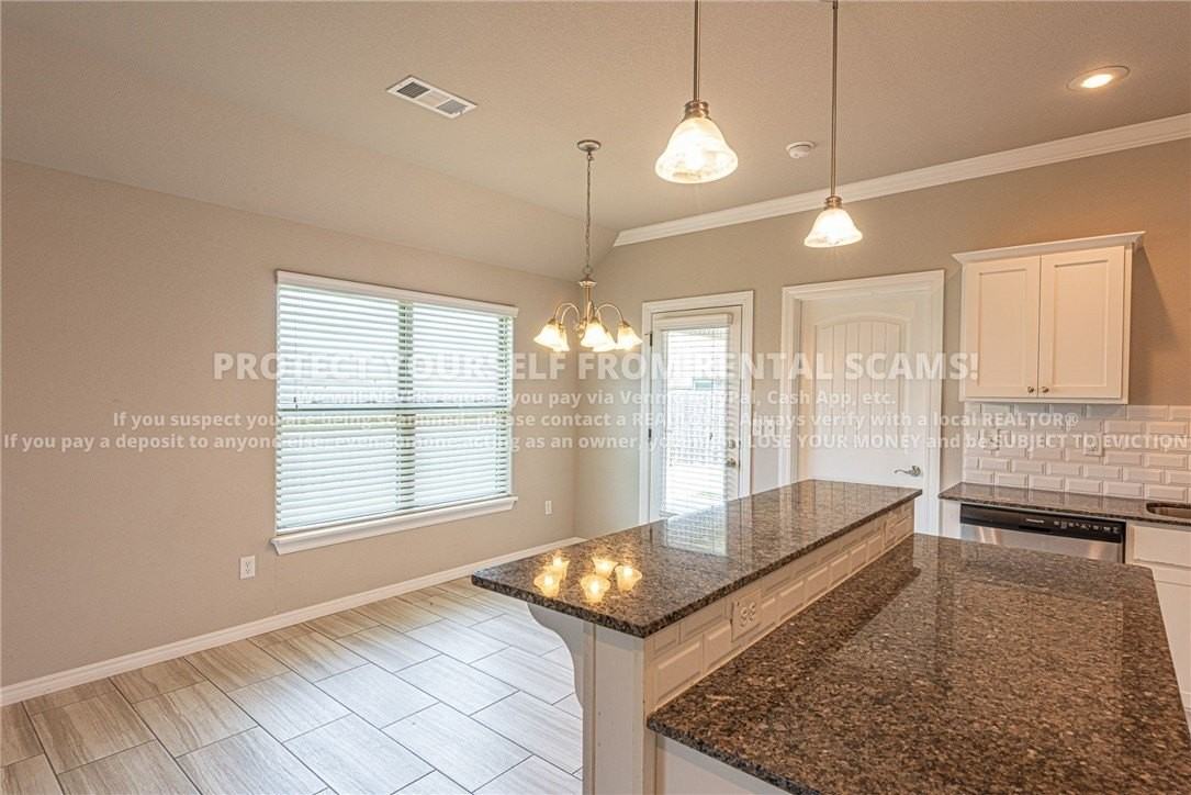 4564 W Wales Dr - Photo 6 of 16