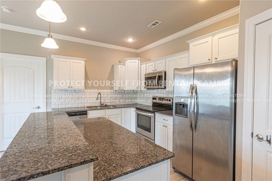 4564 W Wales Dr - Photo 7 of 16