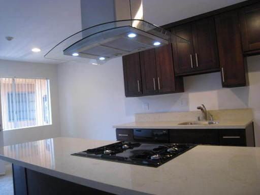 2210 Vanderbilt Ln #20 - Photo 5 of 24