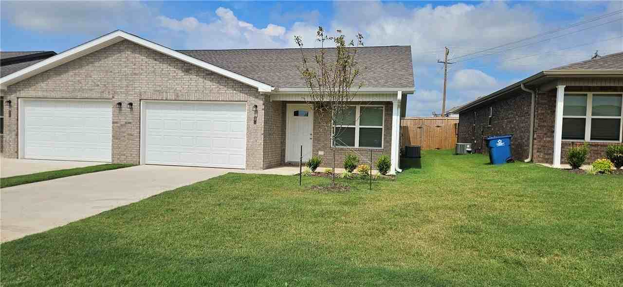 6811 Nw Toby St - Photo 2 of 18