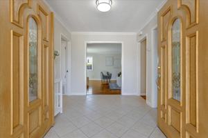 featured image of 1594 Willowgate Dr