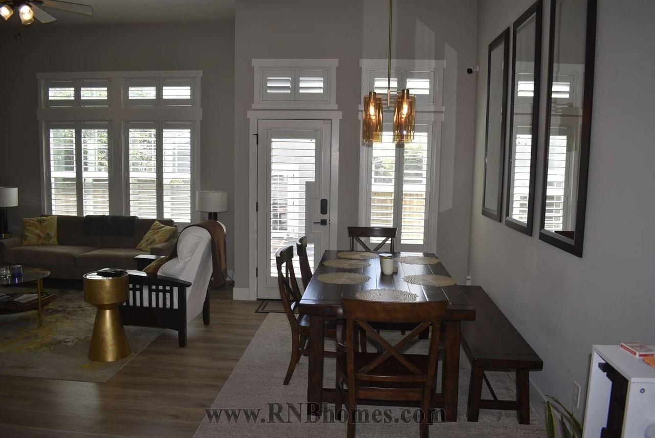606 13th St - Photo 7 of 18