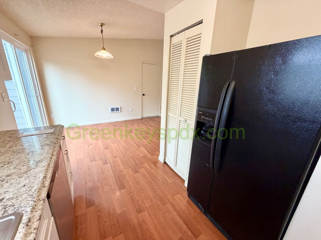 6125 Se 90th Ave - Photo 7 of 31