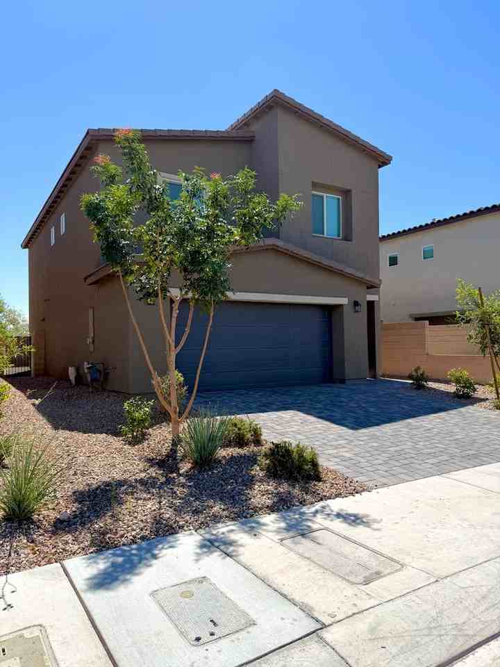 5646 Mesa Sedona St - Photo 4 of 42