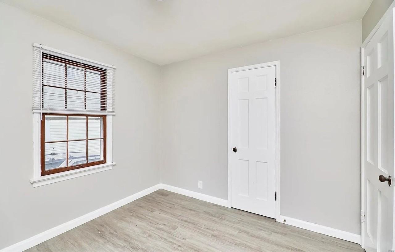 6108 Eaton Dr - Photo 7 of 10