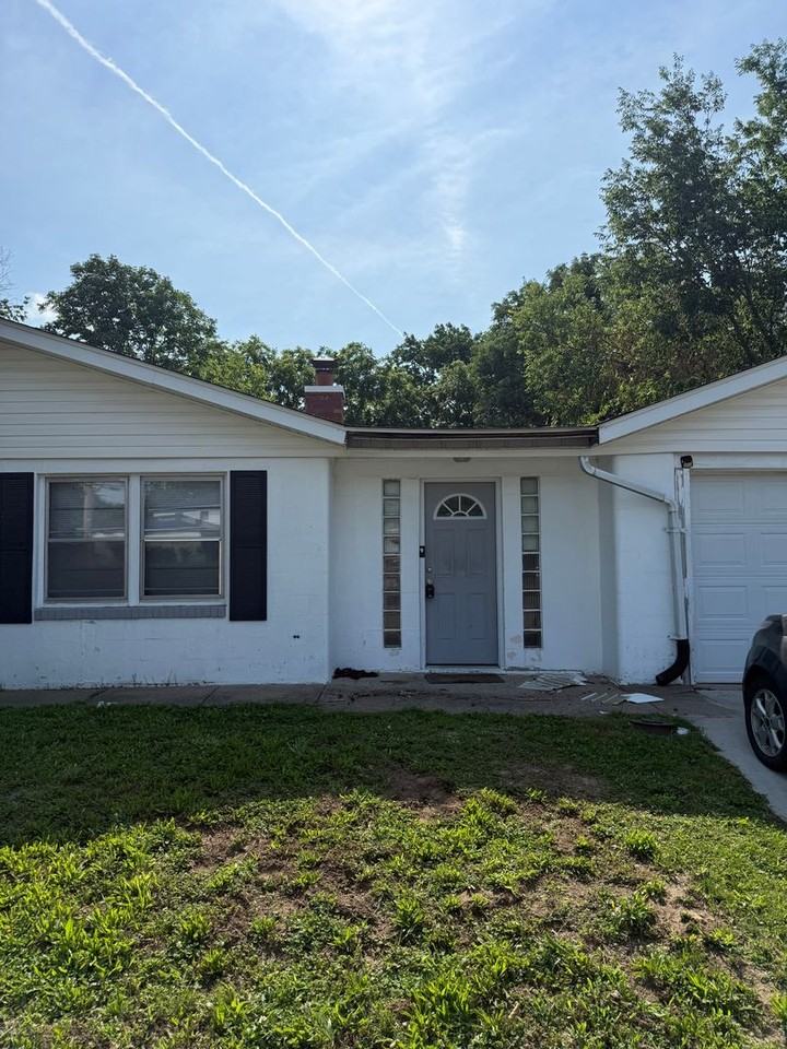 2928 Ashby Rd - Photo 2 of 17