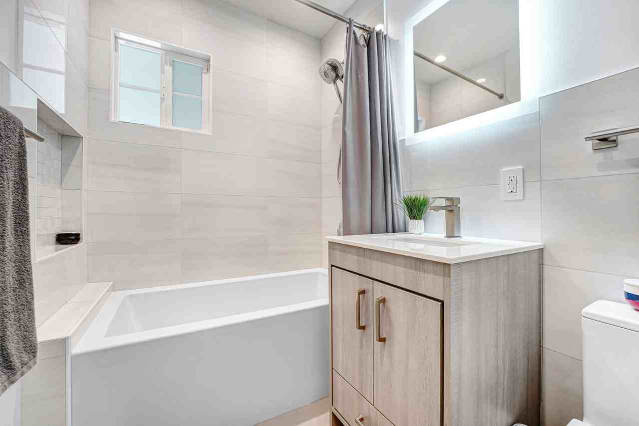 7741 Variel Ave - Photo 7 of 15