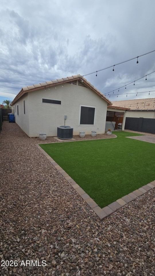 151 W Sagebrush St - Photo 6 of 20
