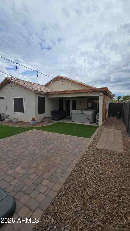 151 W Sagebrush St - Photo 7 of 20