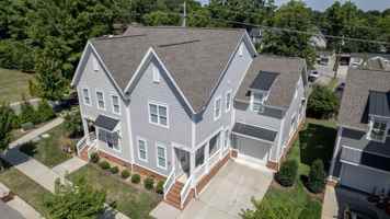 featured image of 425 Herringbone Ct