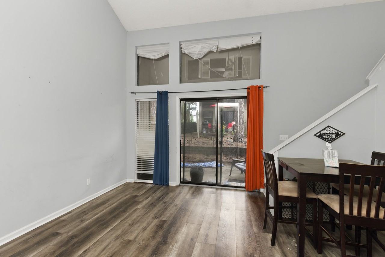 1009 Stonegate Dr #A - Photo 2 of 19