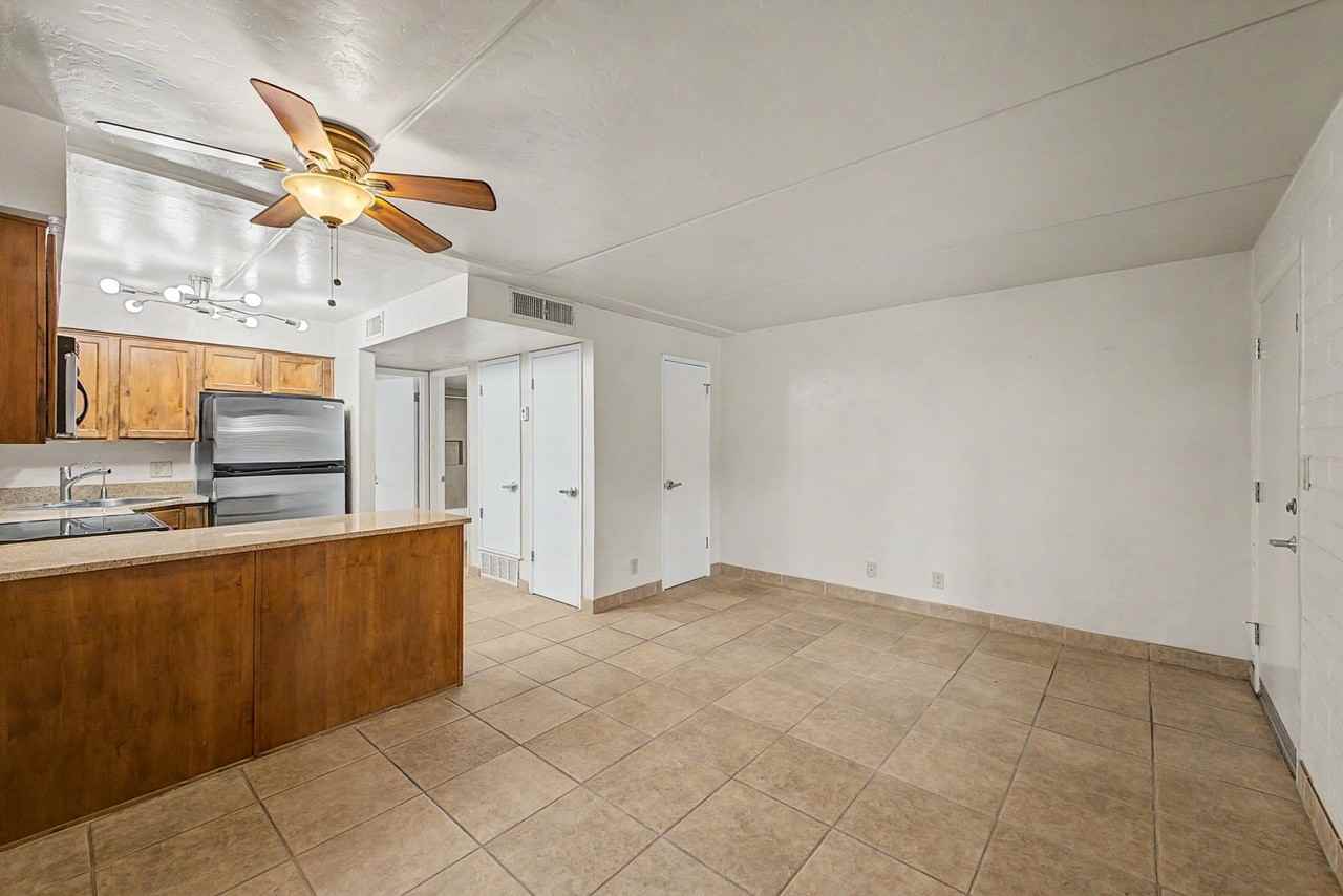 55 N Cherry Ave #114 - Photo 5 of 31