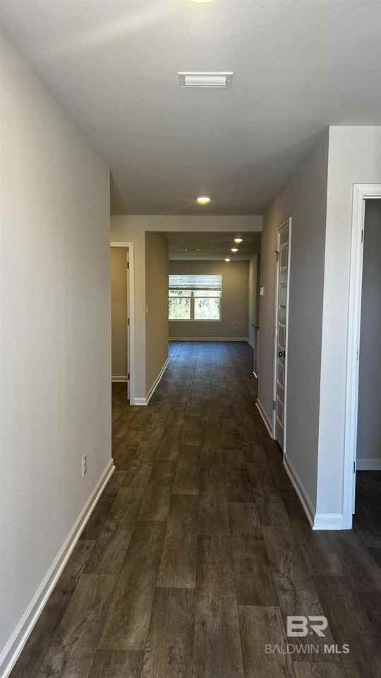 11207 Elemis Dr - Photo 2 of 18