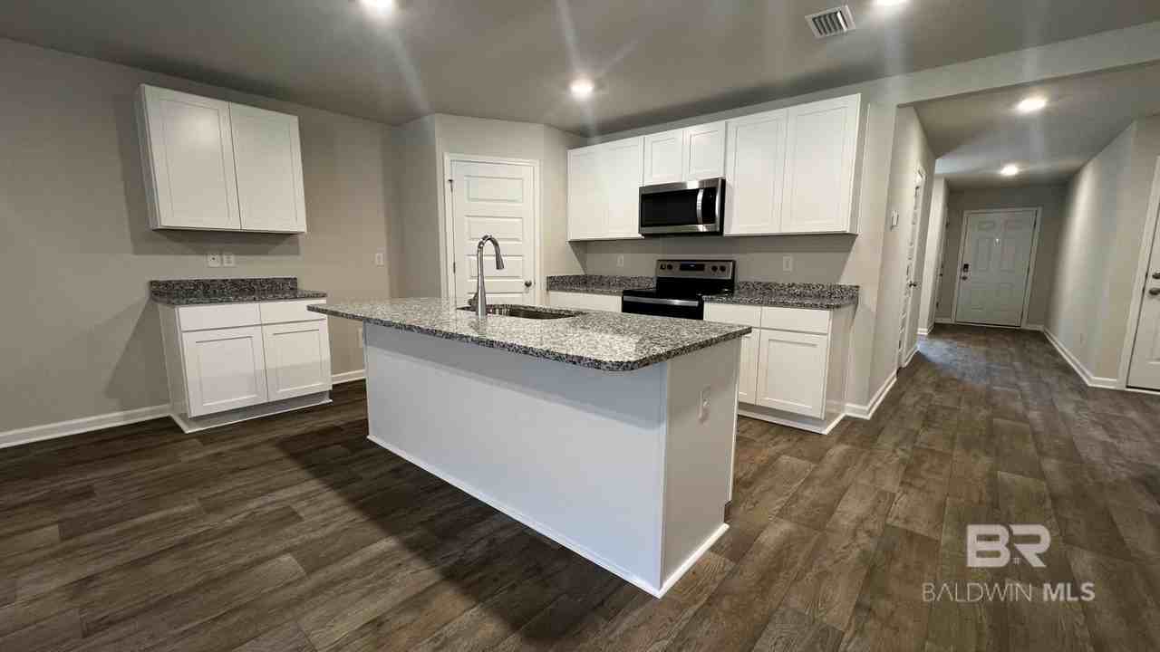 11207 Elemis Dr - Photo 3 of 18