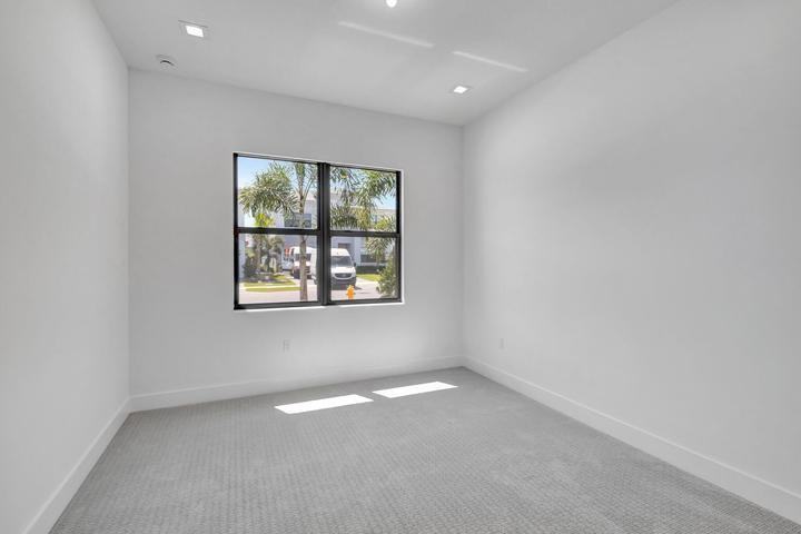 13079 Feathering Way - Photo 6 of 8