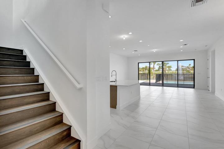 13079 Feathering Way - Photo 7 of 8