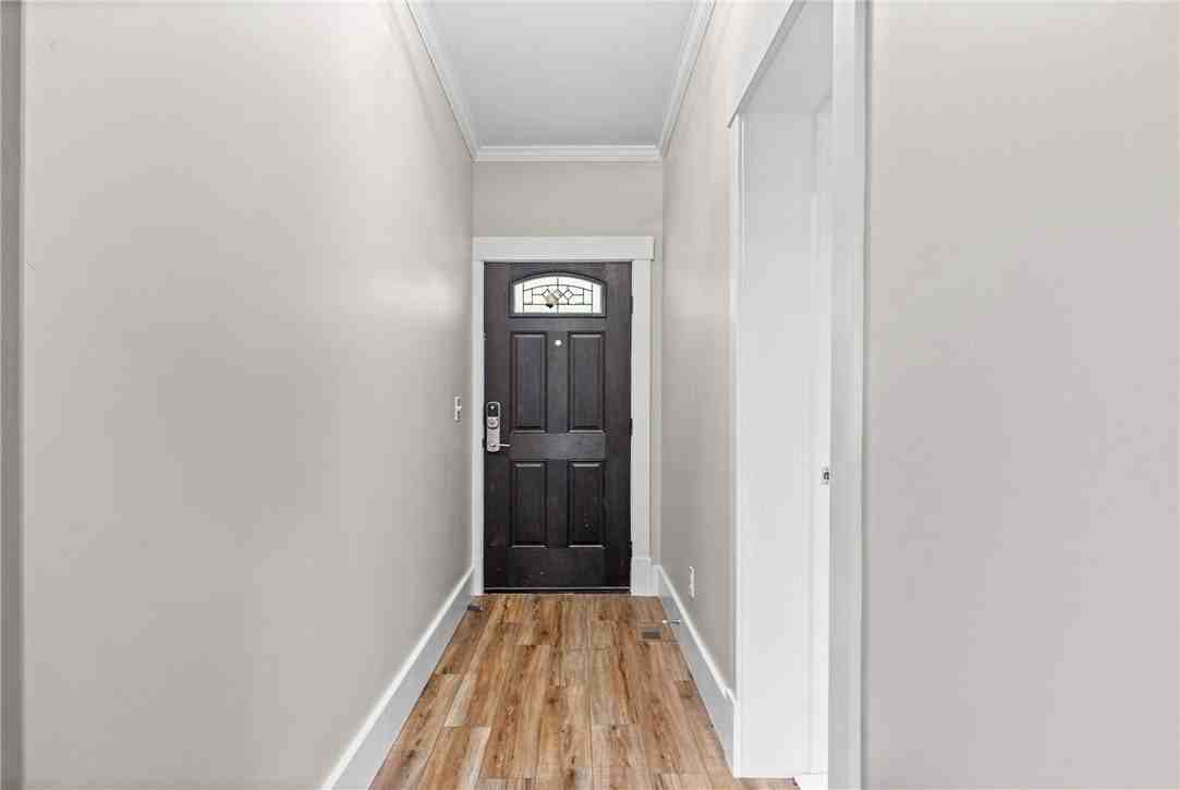 185 Columbia Ave - Photo 4 of 25