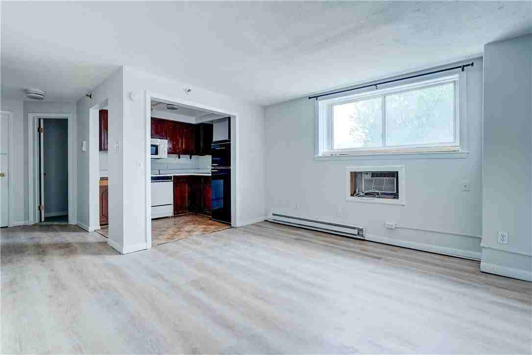 400 Main St #B12 - Photo 2 of 12