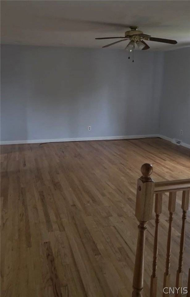 7776 Thompson Rd - Photo 4 of 9